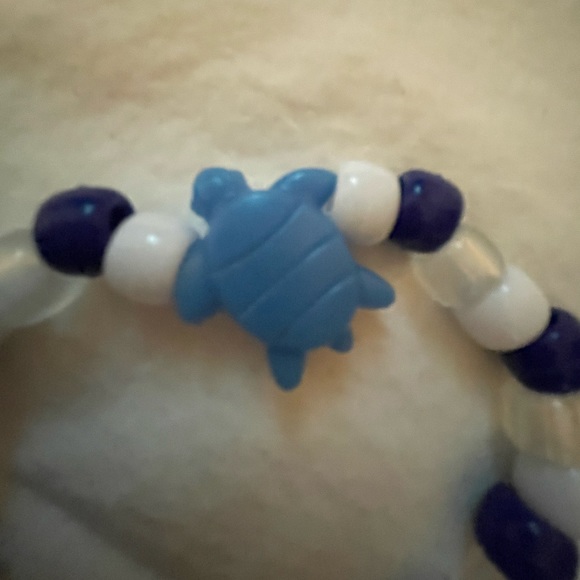 Turtle Kandi  🐢🤍 - Picture 8 of 12